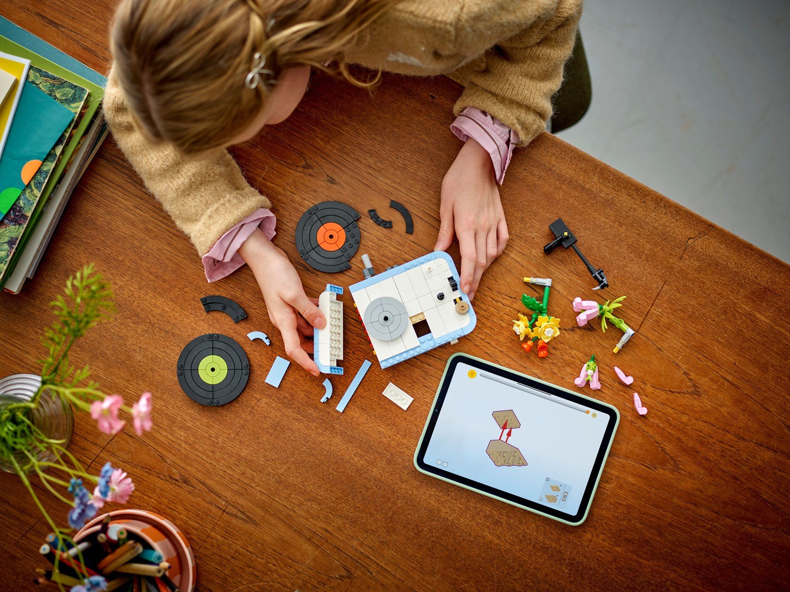LEGO Le Tourne-Disque et ses Fleurs – Image 4
