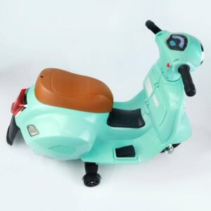 Scooter de Luxe Vespa Mini GTS Watergroen